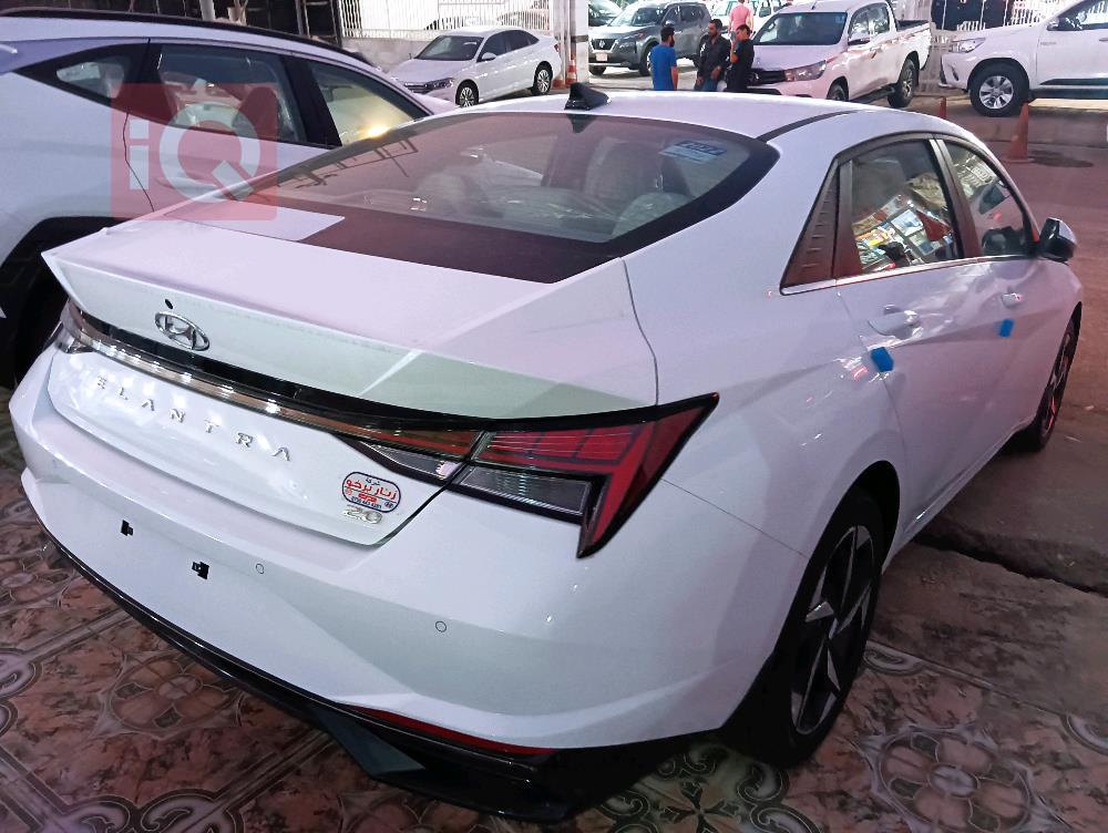 هيونداي النترا